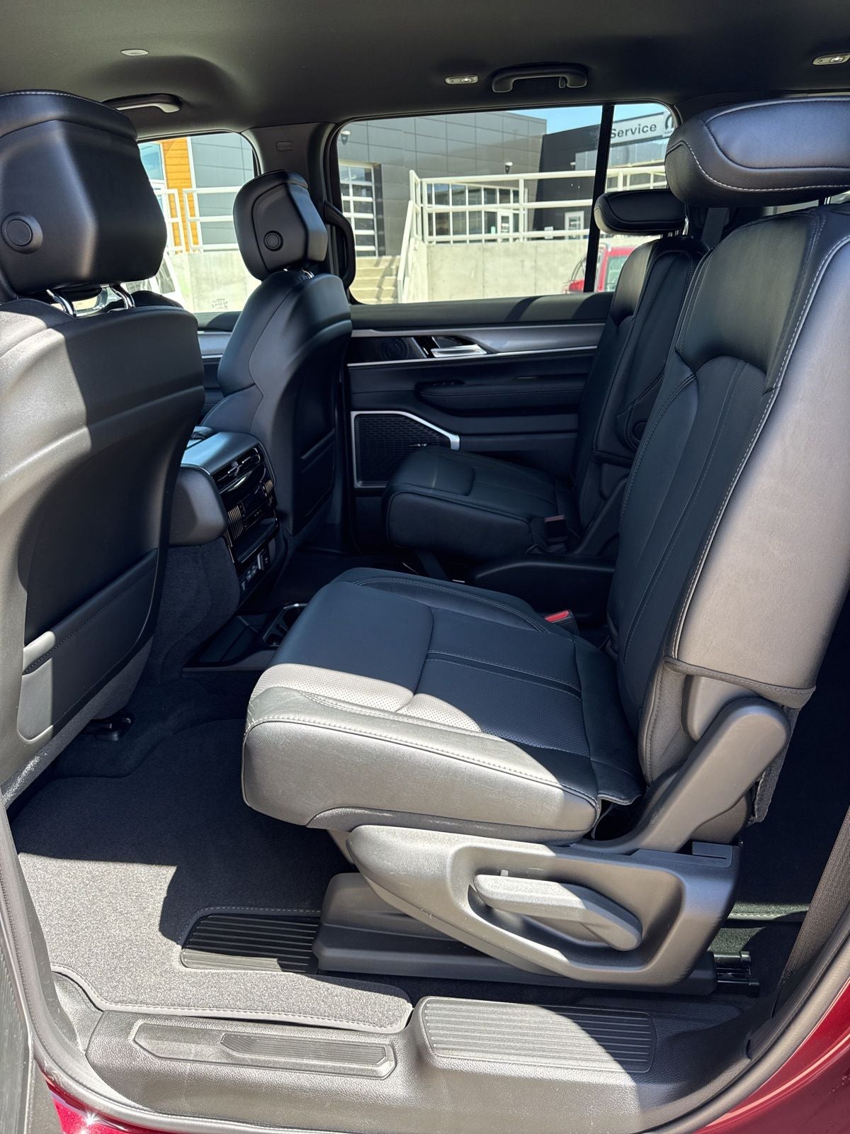 2026 Jeep Grand Wagoneer GRAND WAGONEER L LIMITED ALTITUDE 4X4