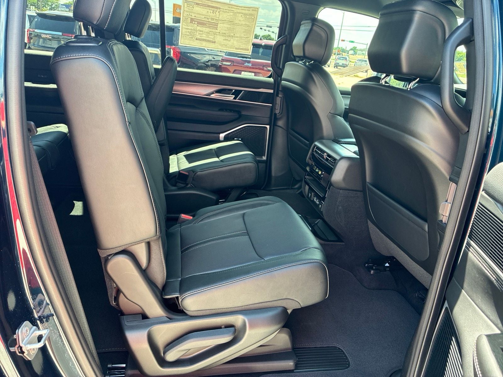 2026 Jeep Grand Wagoneer GRAND WAGONEER L LIMITED ALTITUDE 4X4