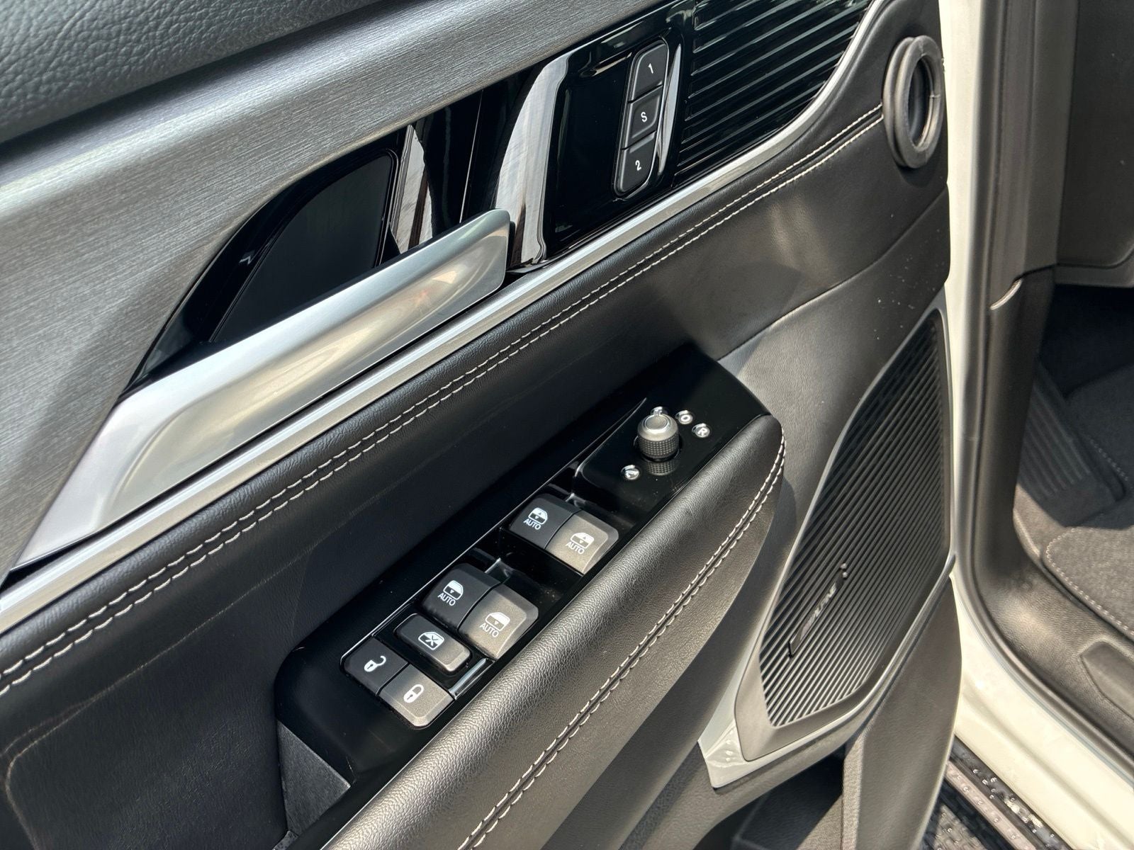 2026 Jeep Grand Wagoneer GRAND WAGONEER UPLAND 4X4