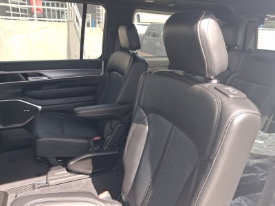 2026 Jeep Grand Wagoneer GRAND WAGONEER UPLAND 4X4