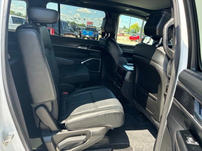 2023 Jeep Wagoneer Series II 4x4