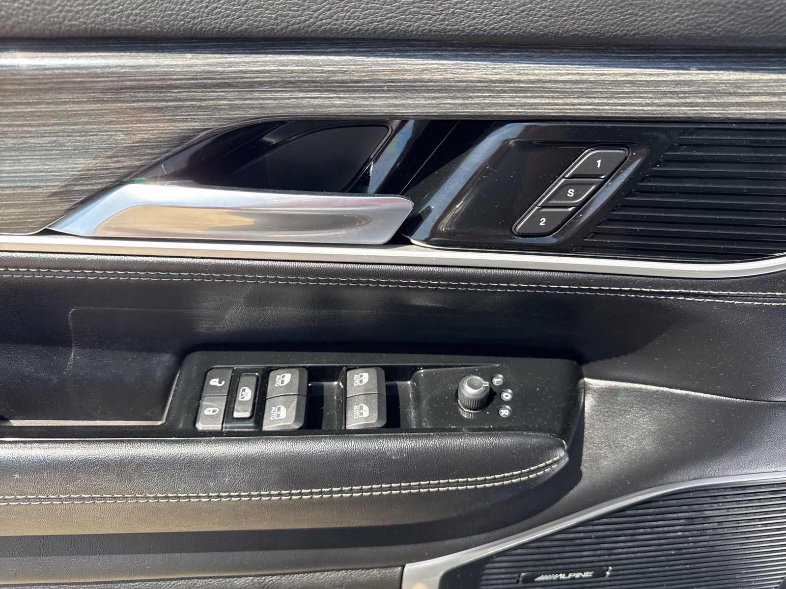 2022 Jeep Wagoneer Series II 4x4