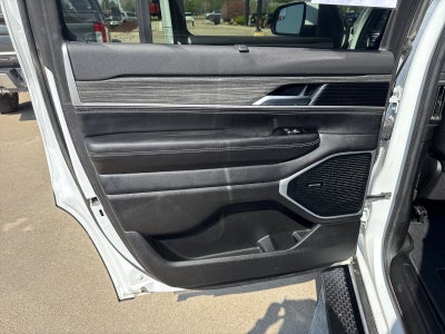 2022 Jeep Wagoneer Series III 4x4