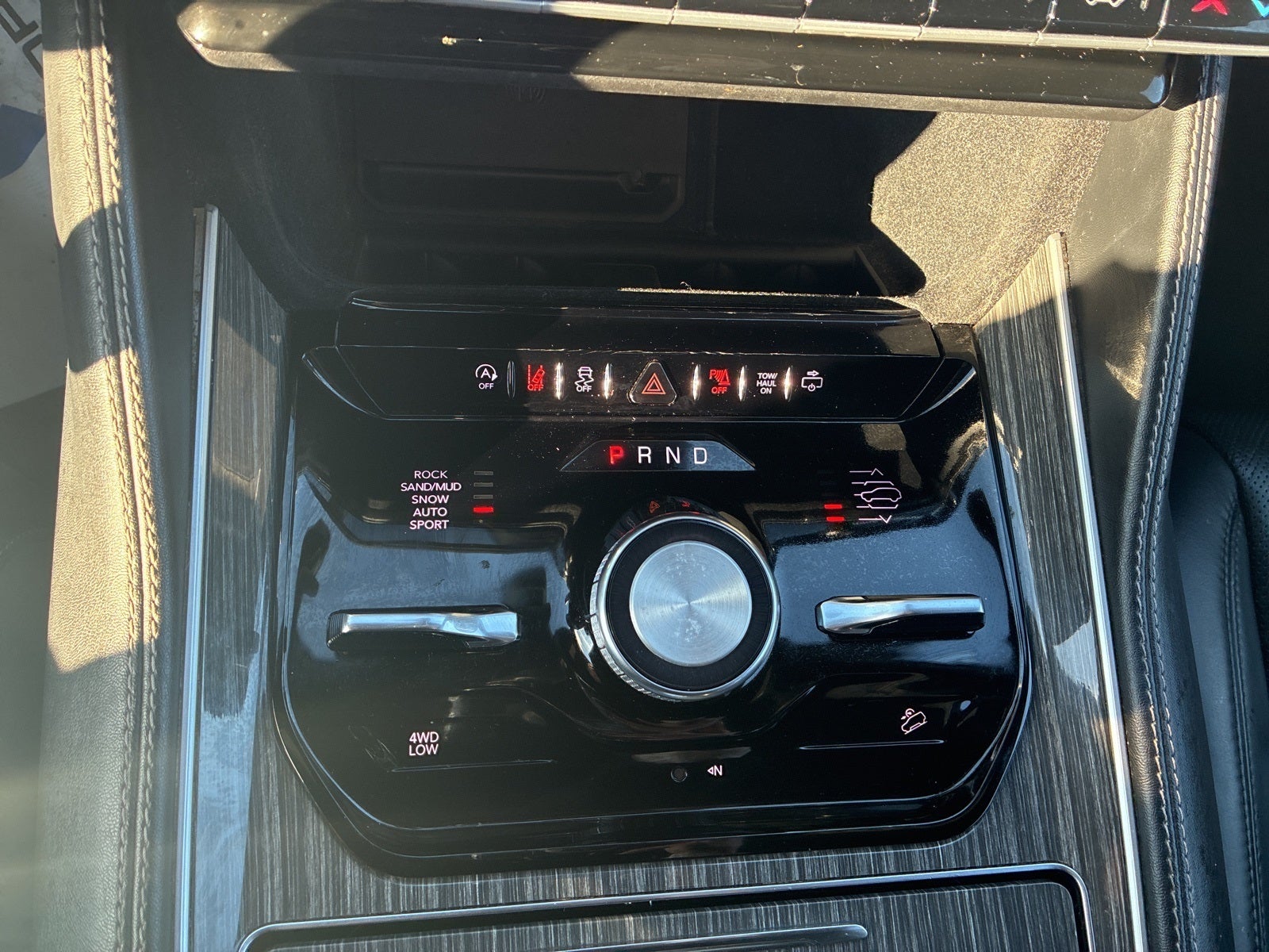 2022 Jeep Wagoneer Series III 4x4