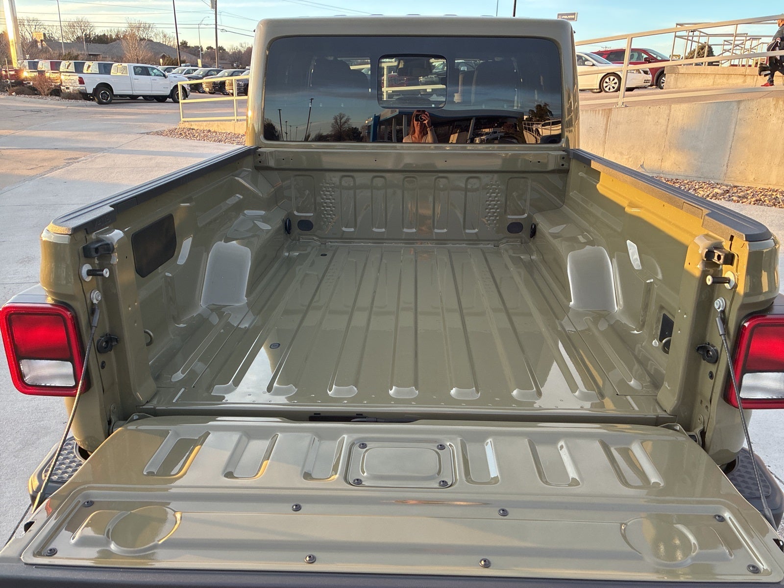 2026 Jeep Gladiator GLADIATOR SPORT S 4X4