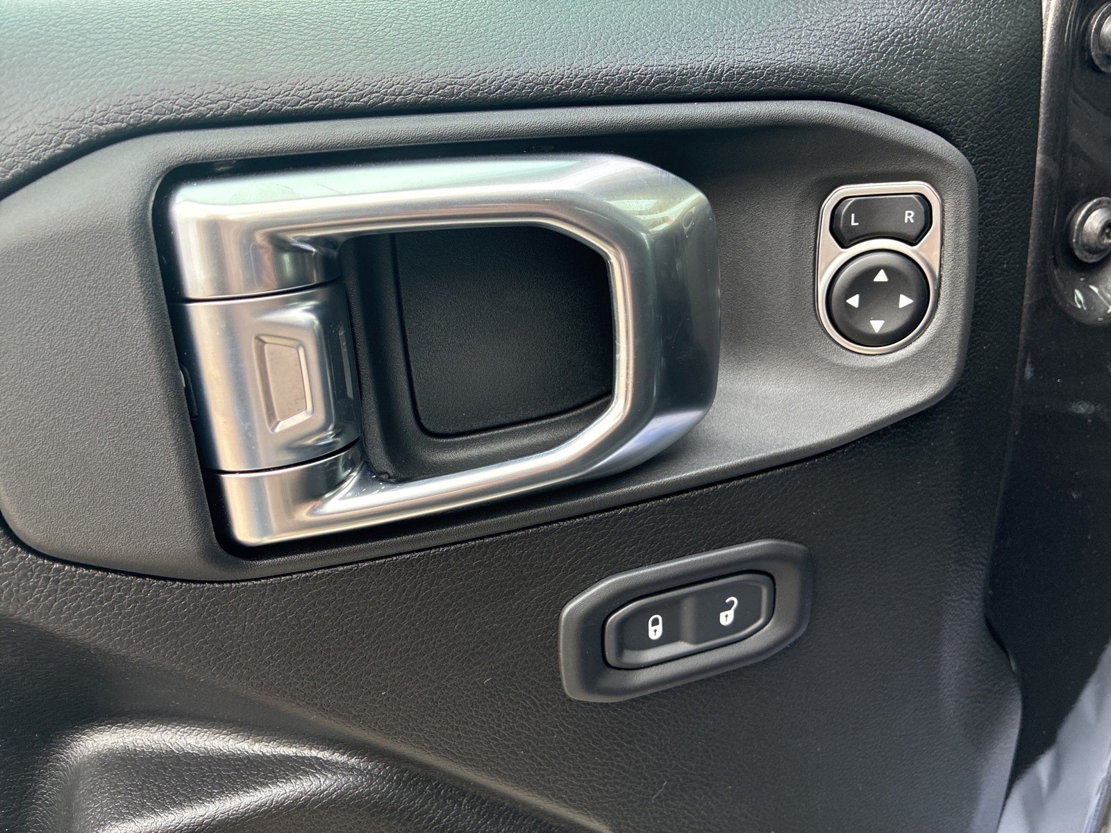 2026 Jeep Gladiator GLADIATOR WILLYS 4X4