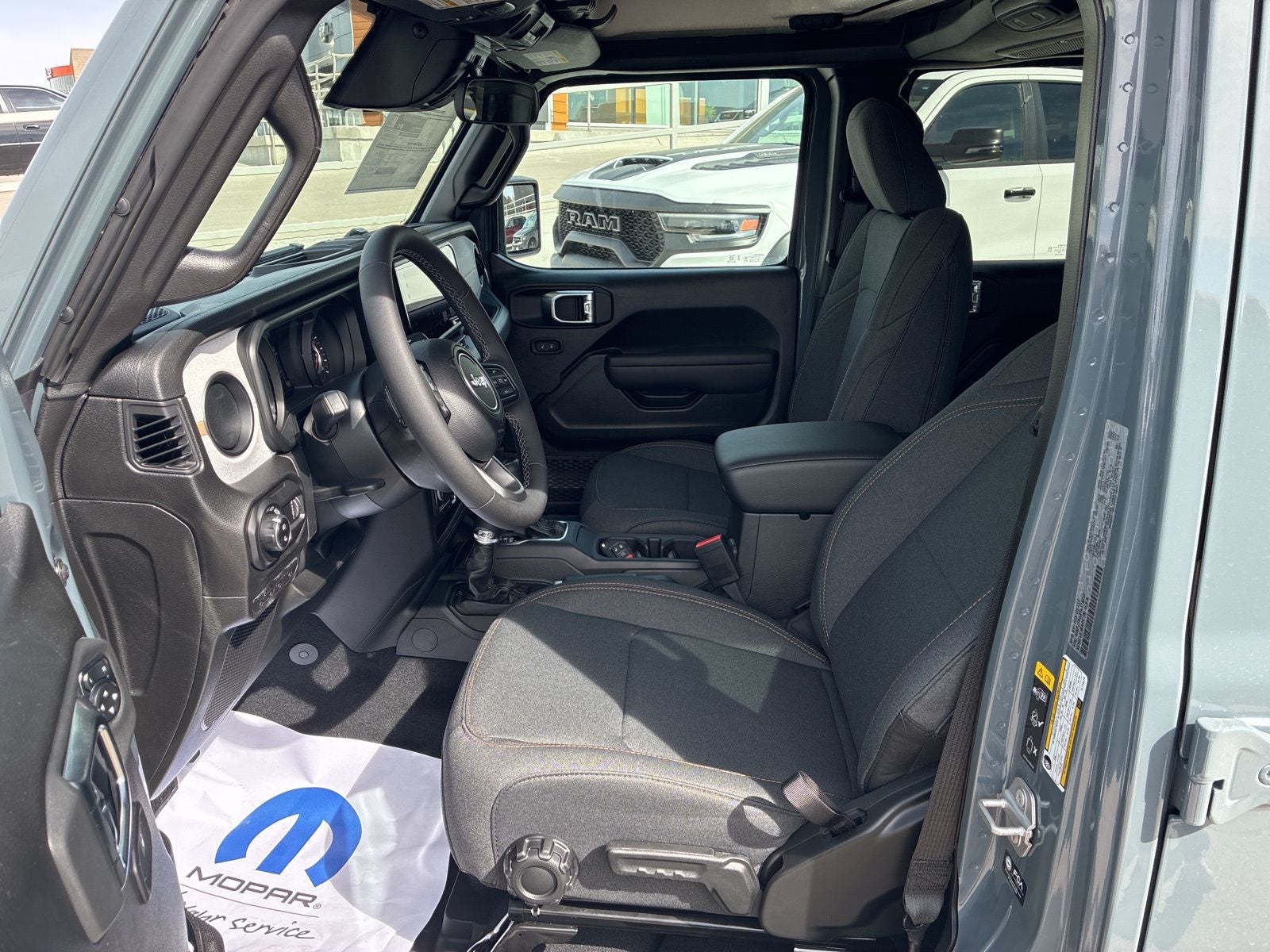 2026 Jeep Gladiator GLADIATOR SPORT S 4X4