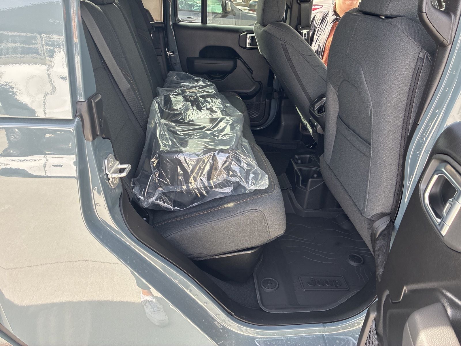 2026 Jeep Gladiator GLADIATOR SPORT S 4X4