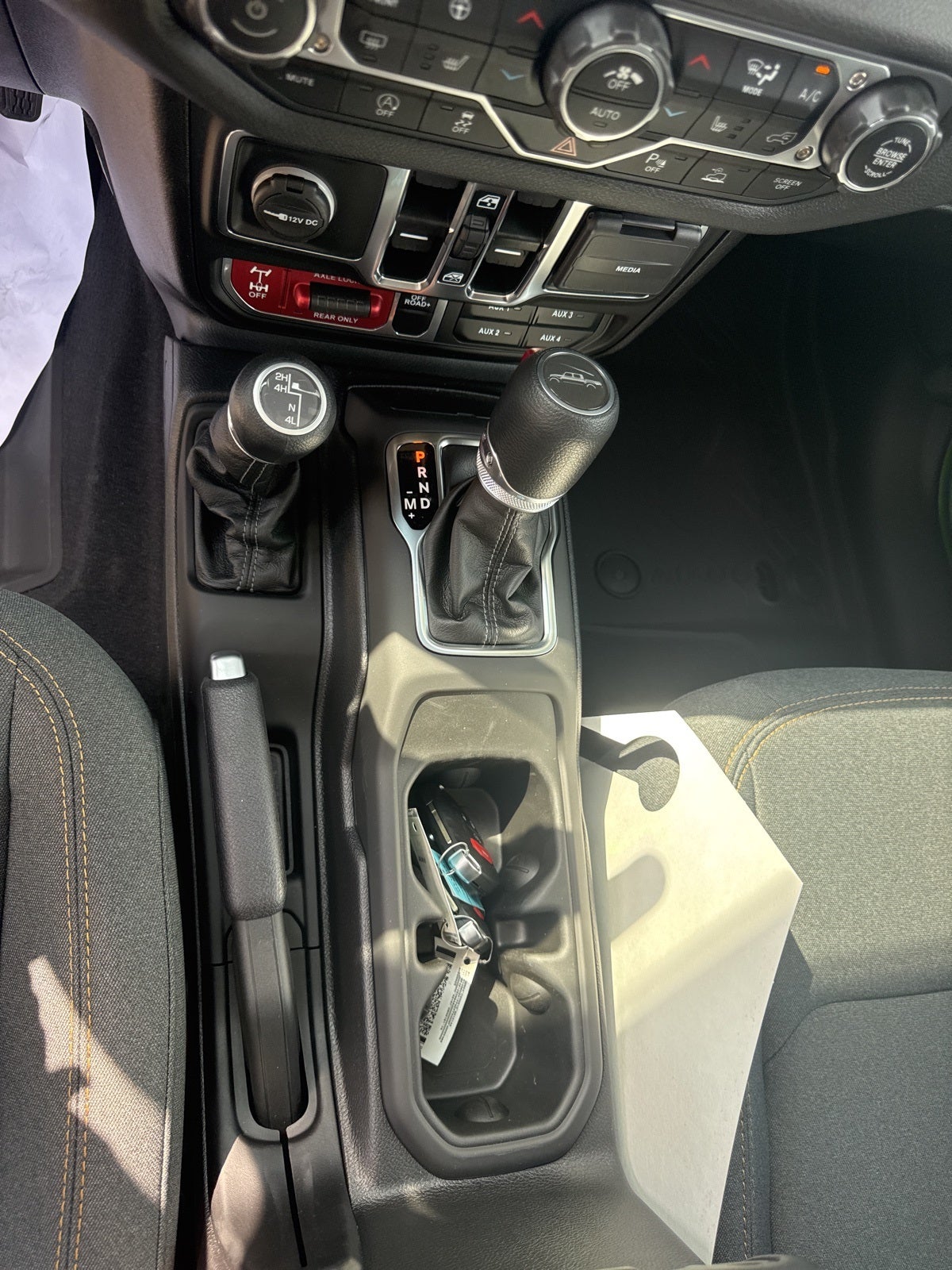 2025 Jeep Gladiator GLADIATOR WILLYS 4X4