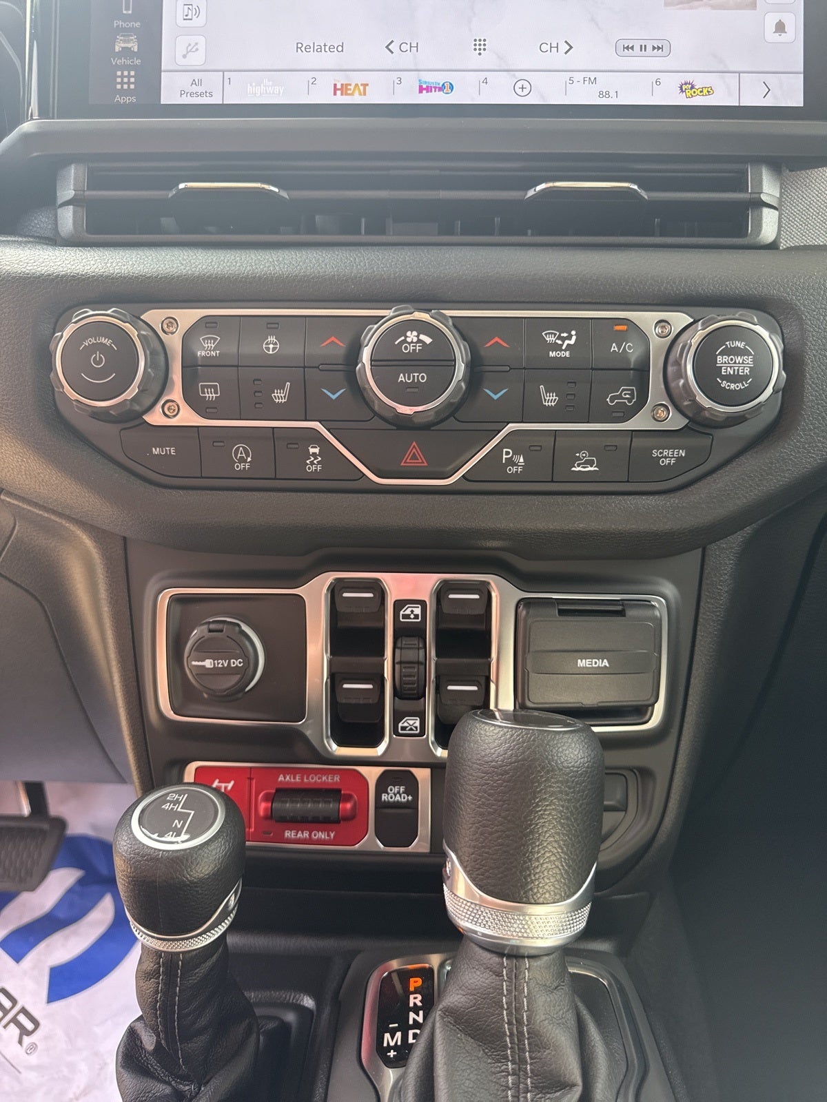 2025 Jeep Gladiator GLADIATOR WILLYS 4X4