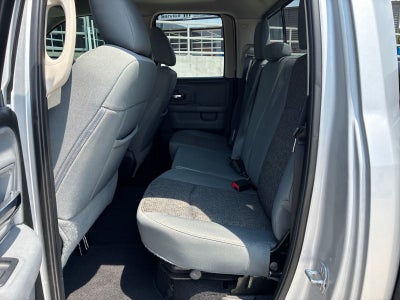 2017 RAM 1500 Big Horn Quad Cab 4x4 6'4' Box