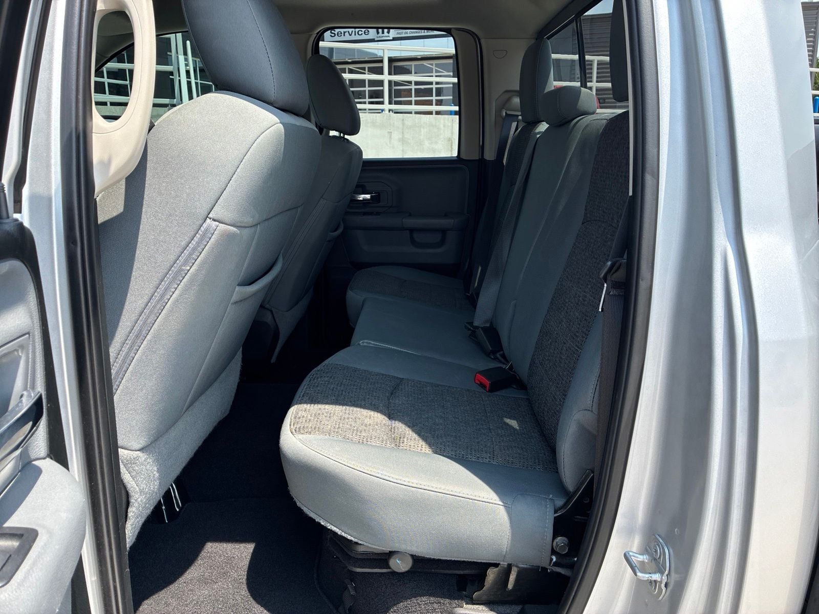 2017 RAM 1500 Big Horn Quad Cab 4x4 6'4' Box