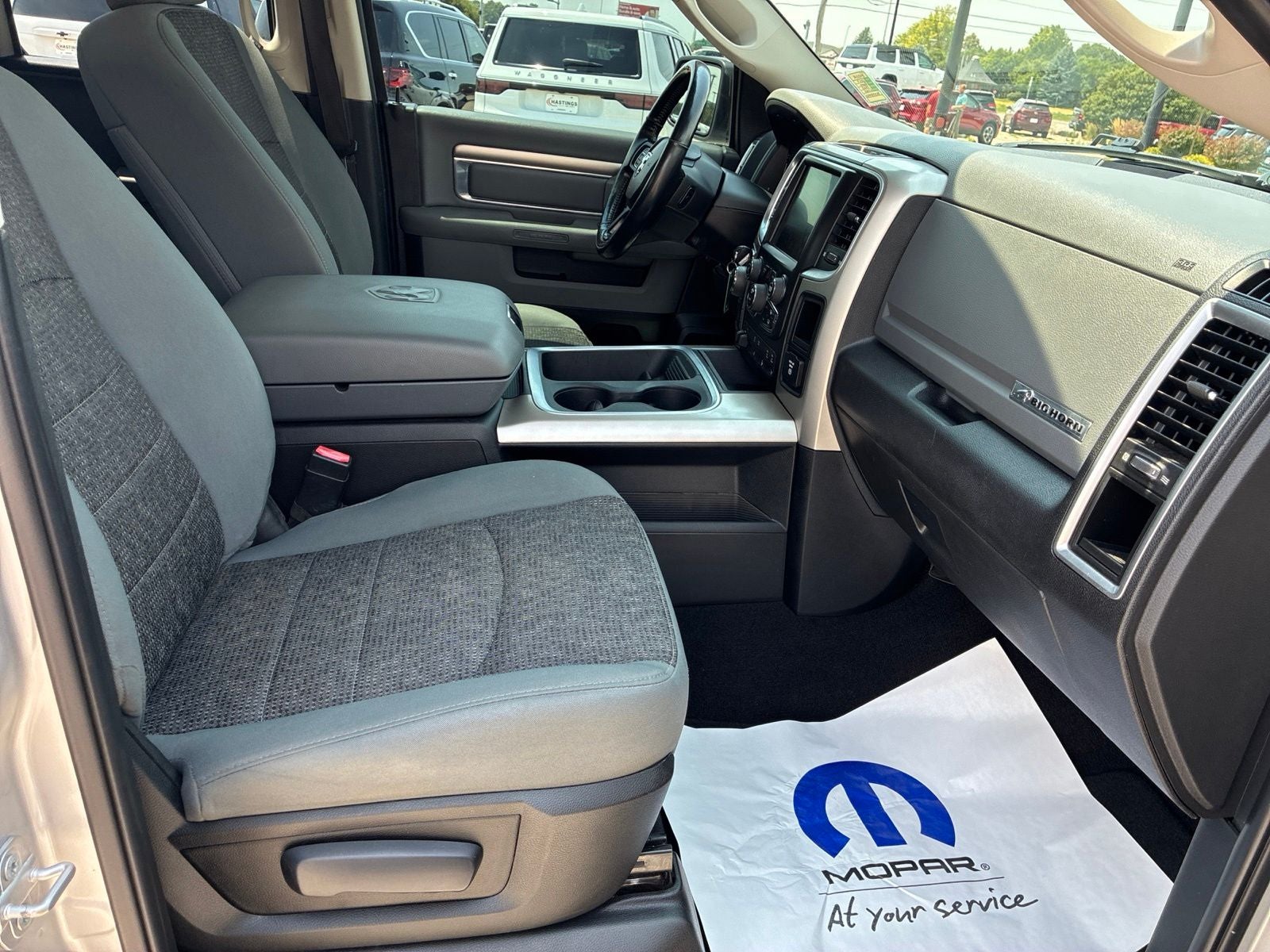 2017 RAM 1500 Big Horn Quad Cab 4x4 6'4' Box