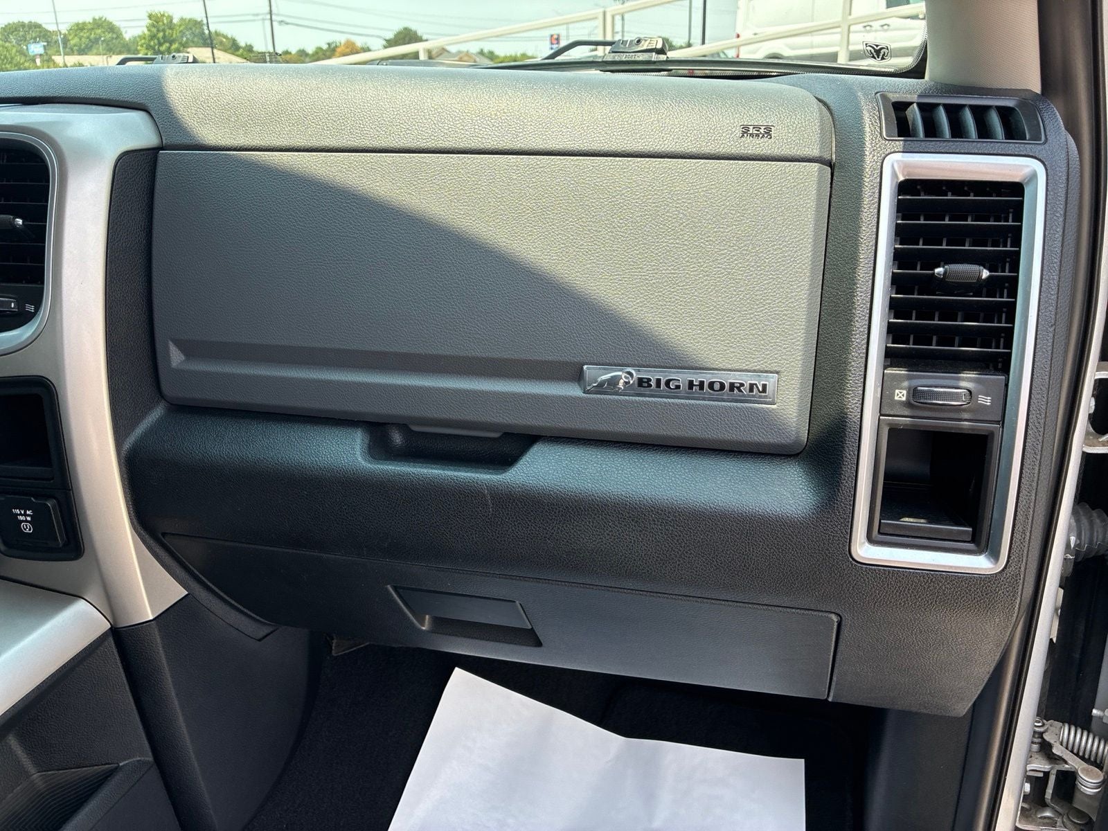 2017 RAM 1500 Big Horn Quad Cab 4x4 6'4' Box