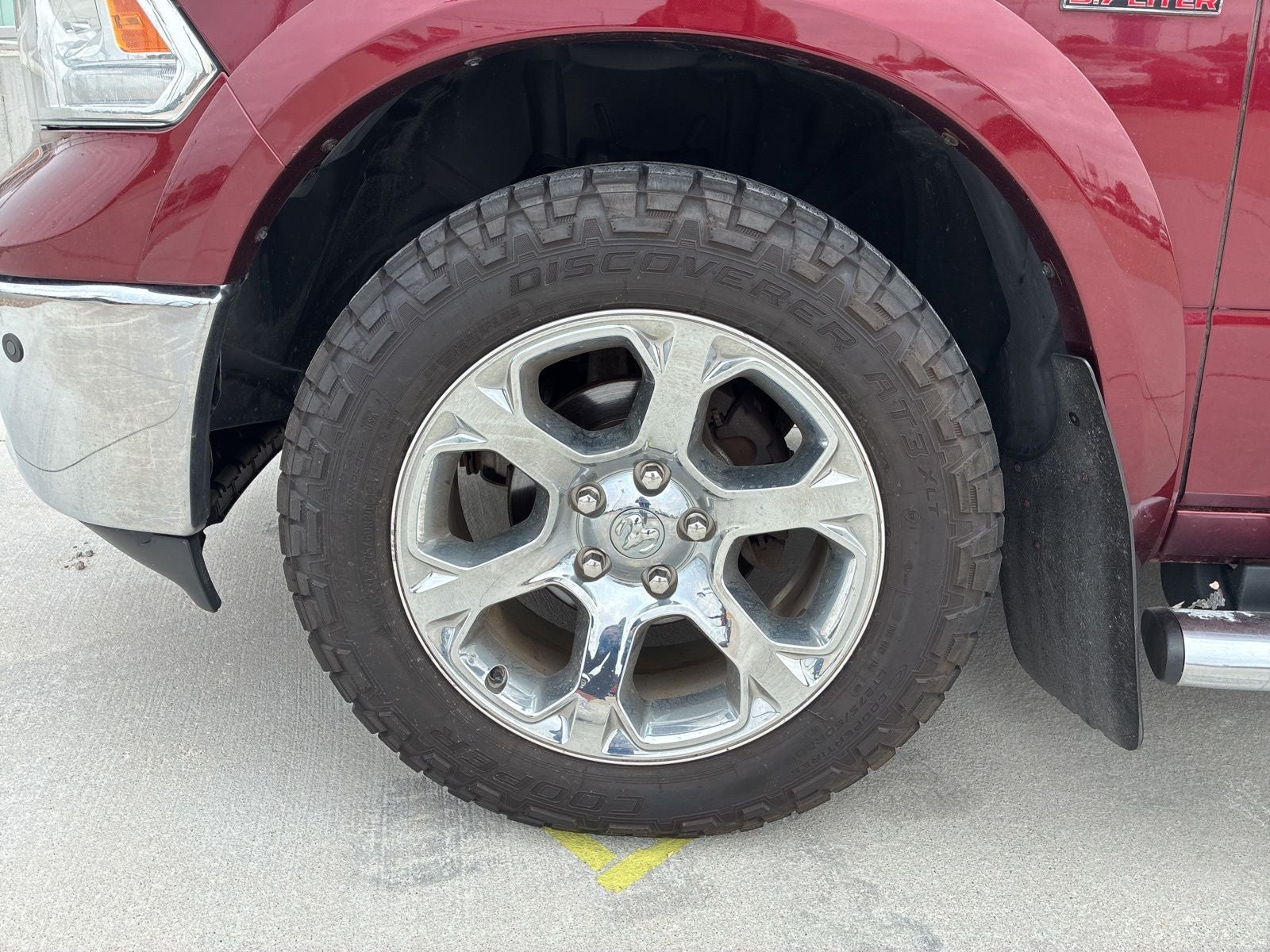 2017 RAM 1500 Laramie Crew Cab 4x4 5'7' Box