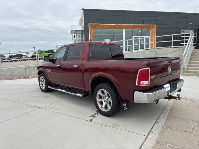 2017 RAM 1500 Laramie Crew Cab 4x4 5'7' Box