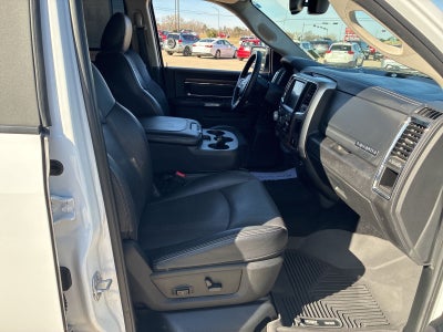 2017 RAM 1500 Laramie Crew Cab 4x4 5'7' Box