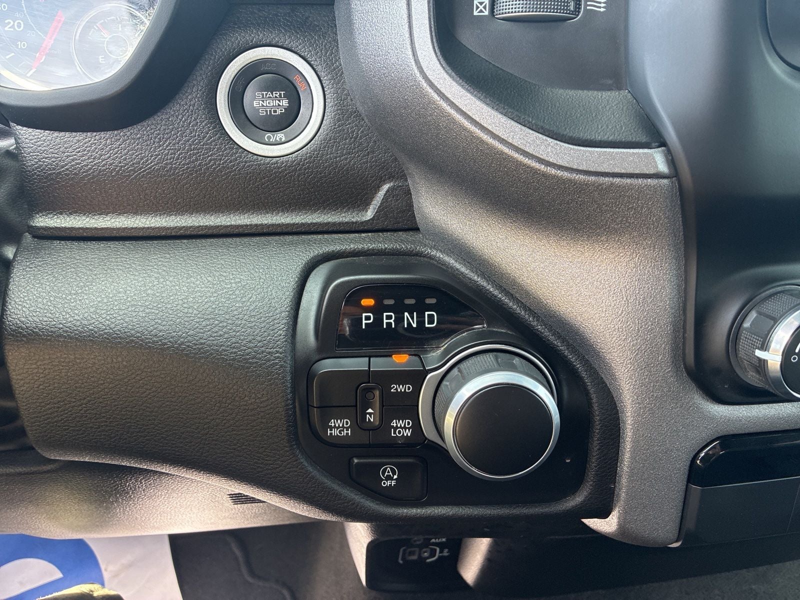 2024 RAM 1500 Tradesman Quad Cab 4x4 6'4' Box