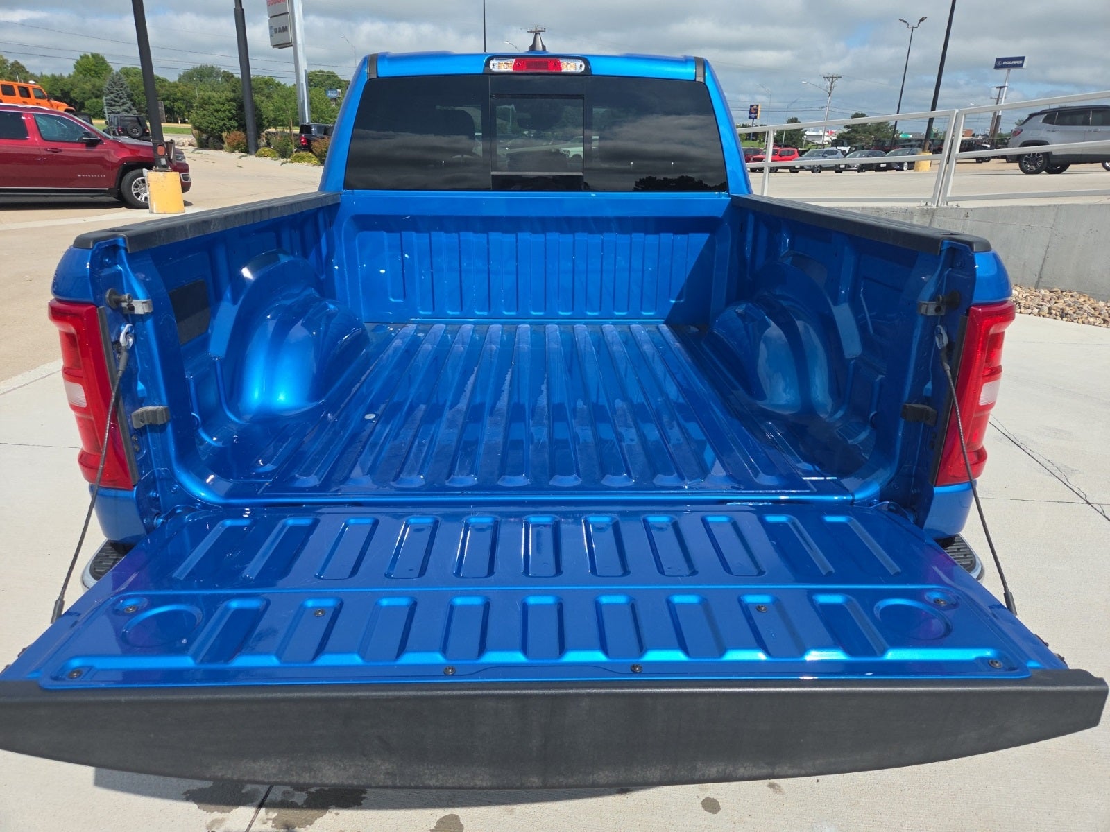 2025 RAM Ram 1500 RAM 1500 BIG HORN CREW CAB 4X4 5'7' BOX