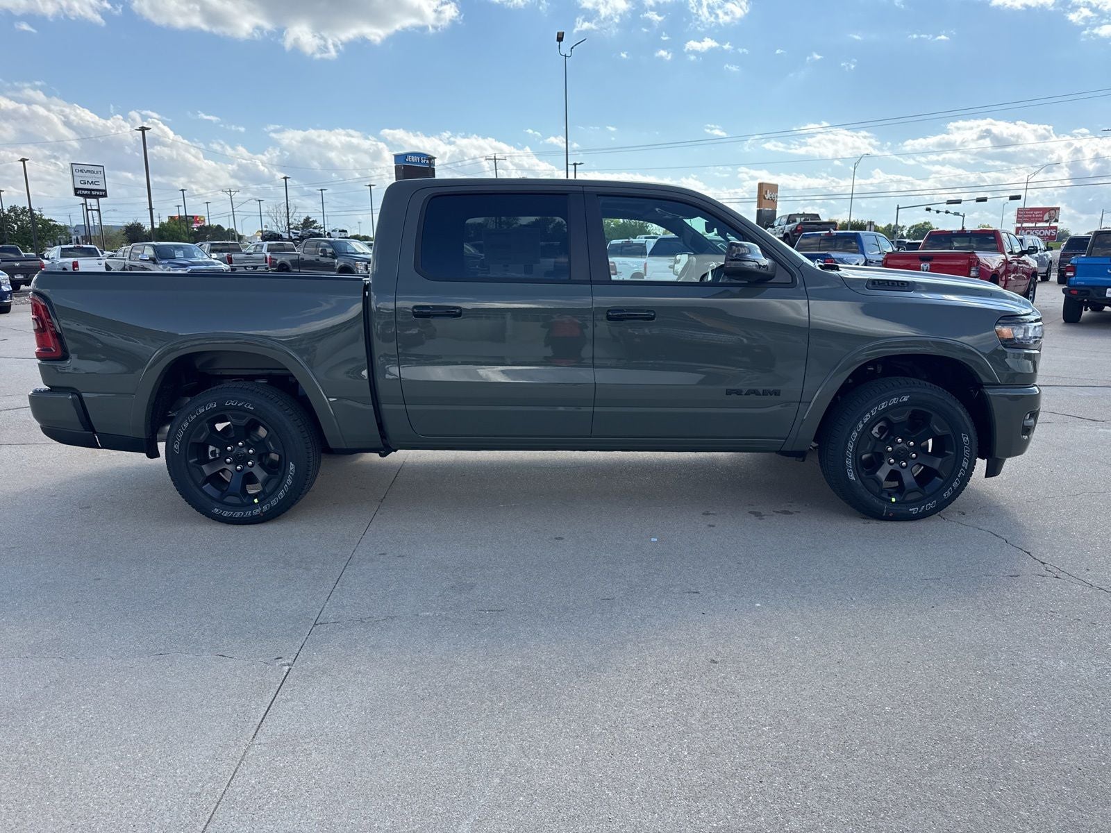 2026 RAM Ram 1500 RAM 1500 BIG HORN CREW CAB 4X4 5'7' BOX