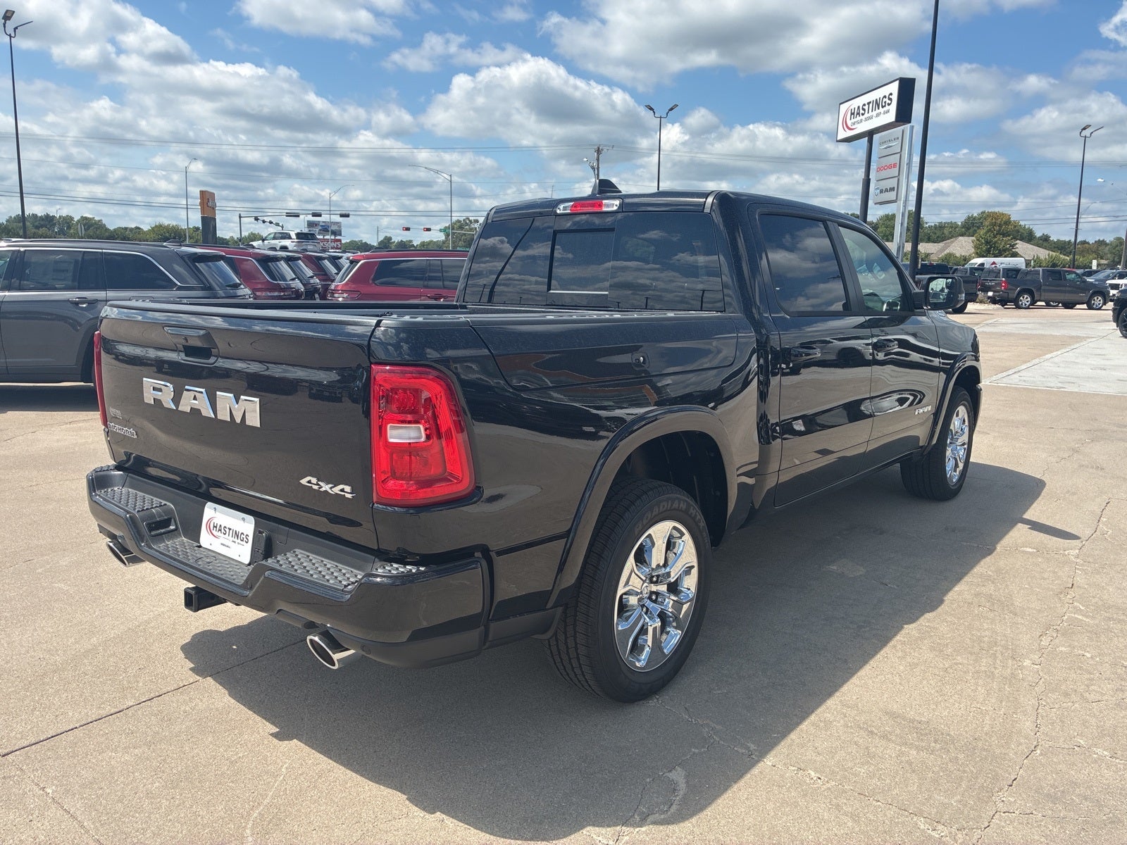 2026 RAM Ram 1500 RAM 1500 BIG HORN CREW CAB 4X4 5'7' BOX