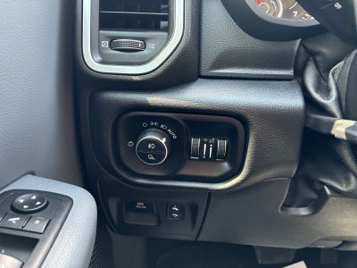 2019 RAM 1500 Big Horn/Lone Star Crew Cab 4x4 5'7' Box