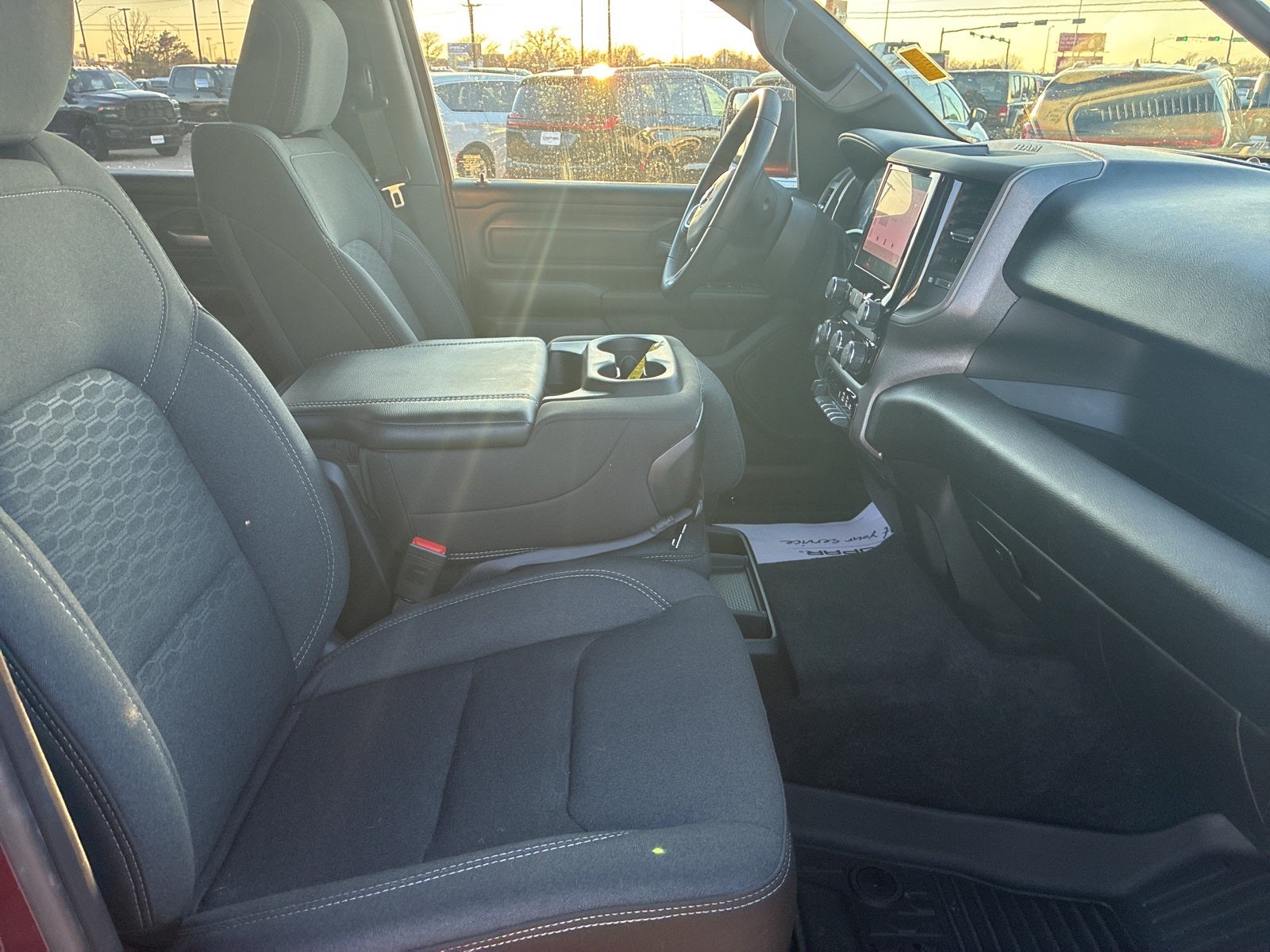 2025 RAM 1500 Tradesman Crew Cab 4x4 5'7' Box