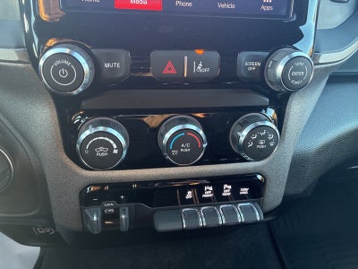 2025 RAM 1500 Tradesman Crew Cab 4x4 5'7' Box