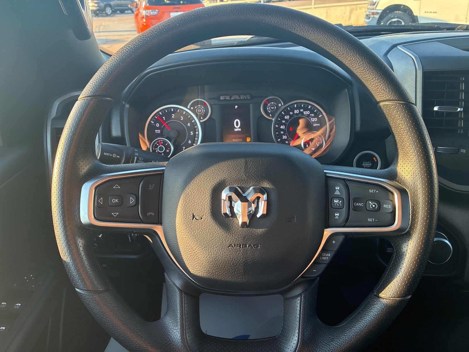 2025 RAM 1500 Tradesman Crew Cab 4x4 5'7' Box