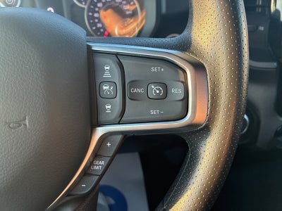 2025 RAM 1500 Tradesman Crew Cab 4x4 5'7' Box