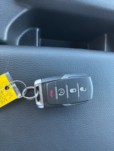 2025 RAM 1500 Tradesman Crew Cab 4x4 5'7' Box