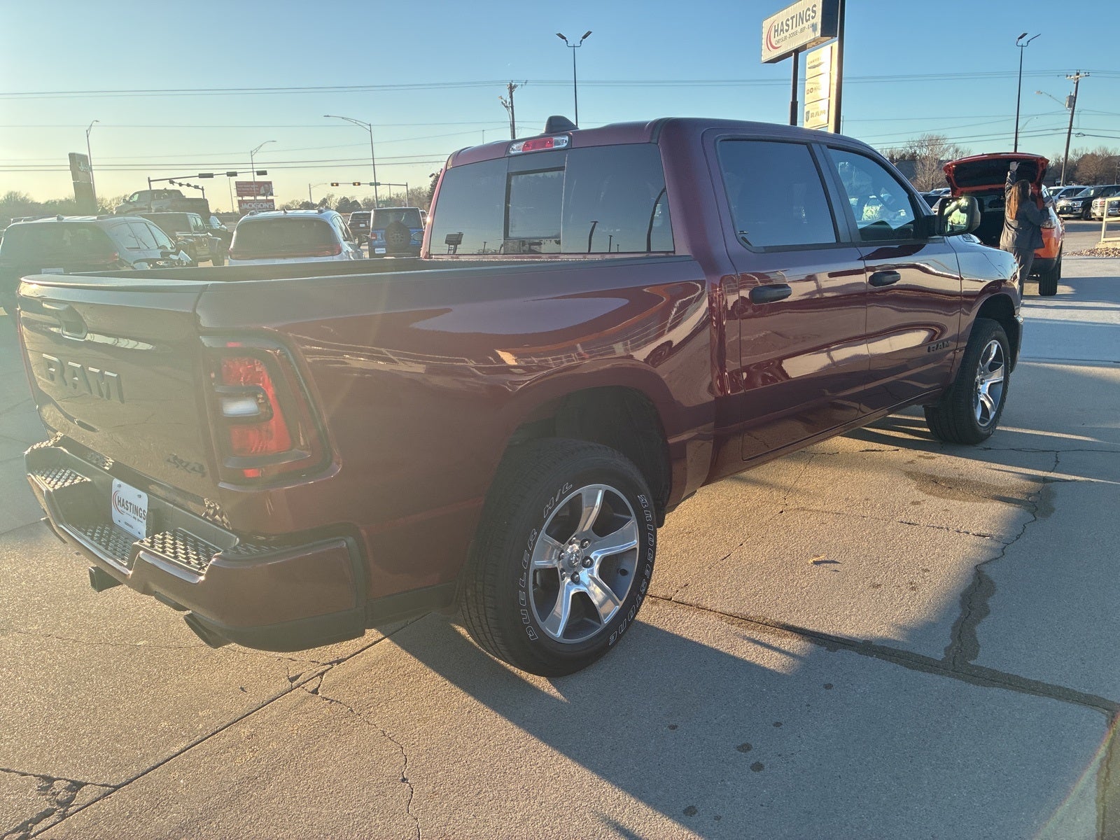 2025 RAM 1500 Tradesman Crew Cab 4x4 5'7' Box