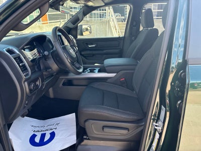 2026 RAM 1500 RAM 1500 EXPRESS CREW CAB 4X4 5'7' BOX