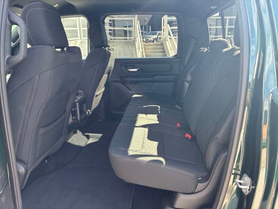 2026 RAM 1500 RAM 1500 EXPRESS CREW CAB 4X4 5'7' BOX