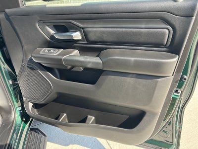 2026 RAM 1500 RAM 1500 EXPRESS CREW CAB 4X4 5'7' BOX