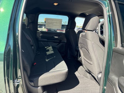 2026 RAM 1500 RAM 1500 EXPRESS CREW CAB 4X4 5'7' BOX