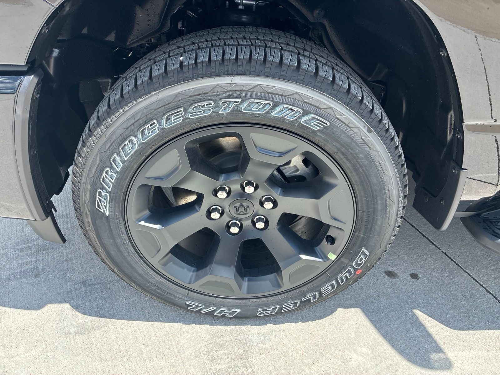 2026 RAM Ram 1500 RAM 1500 EXPRESS CREW CAB 4X4 5'7' BOX