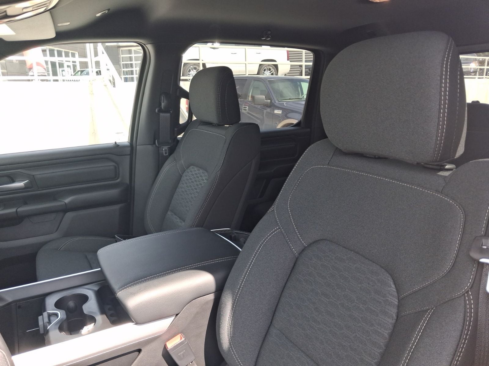 2026 RAM 1500 RAM 1500 EXPRESS CREW CAB 4X4 5'7' BOX