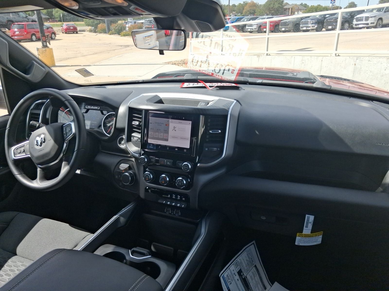 2026 RAM 1500 RAM 1500 EXPRESS CREW CAB 4X4 5'7' BOX