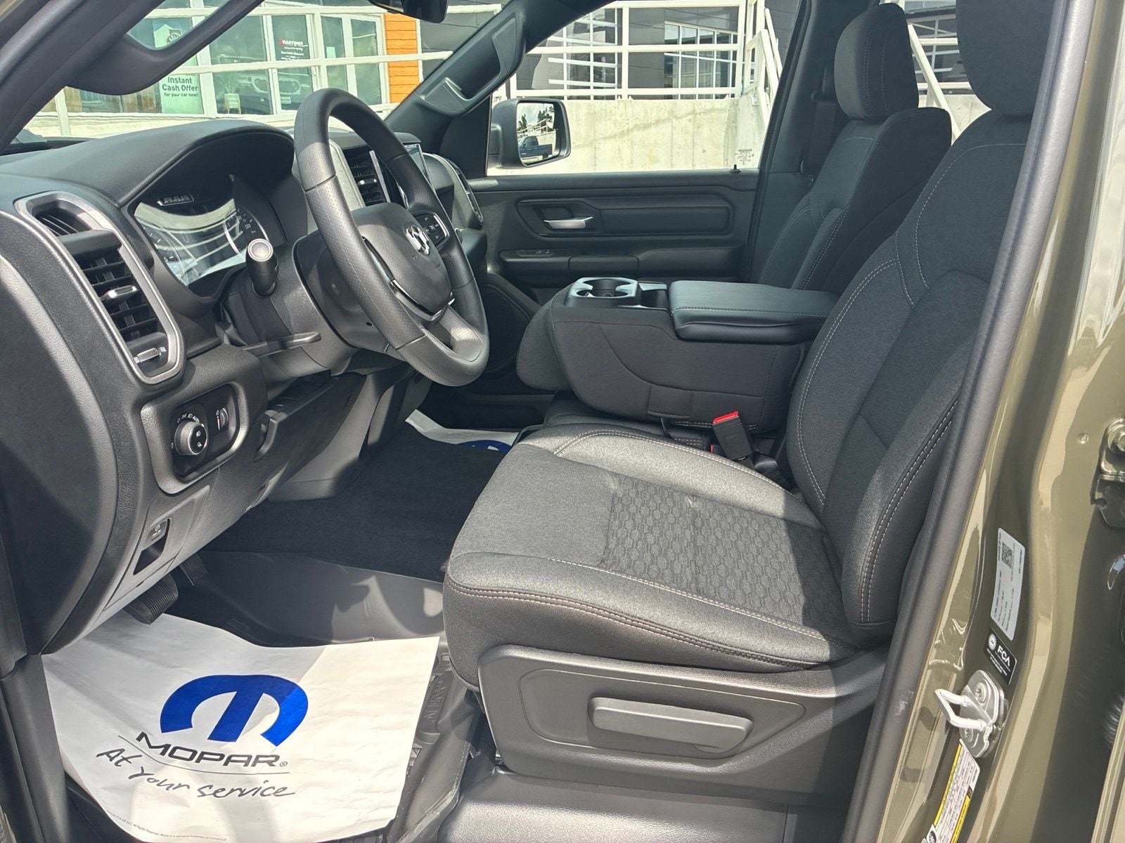 2026 RAM 1500 RAM 1500 WARLOCK CREW CAB 4X4 5'7' BOX