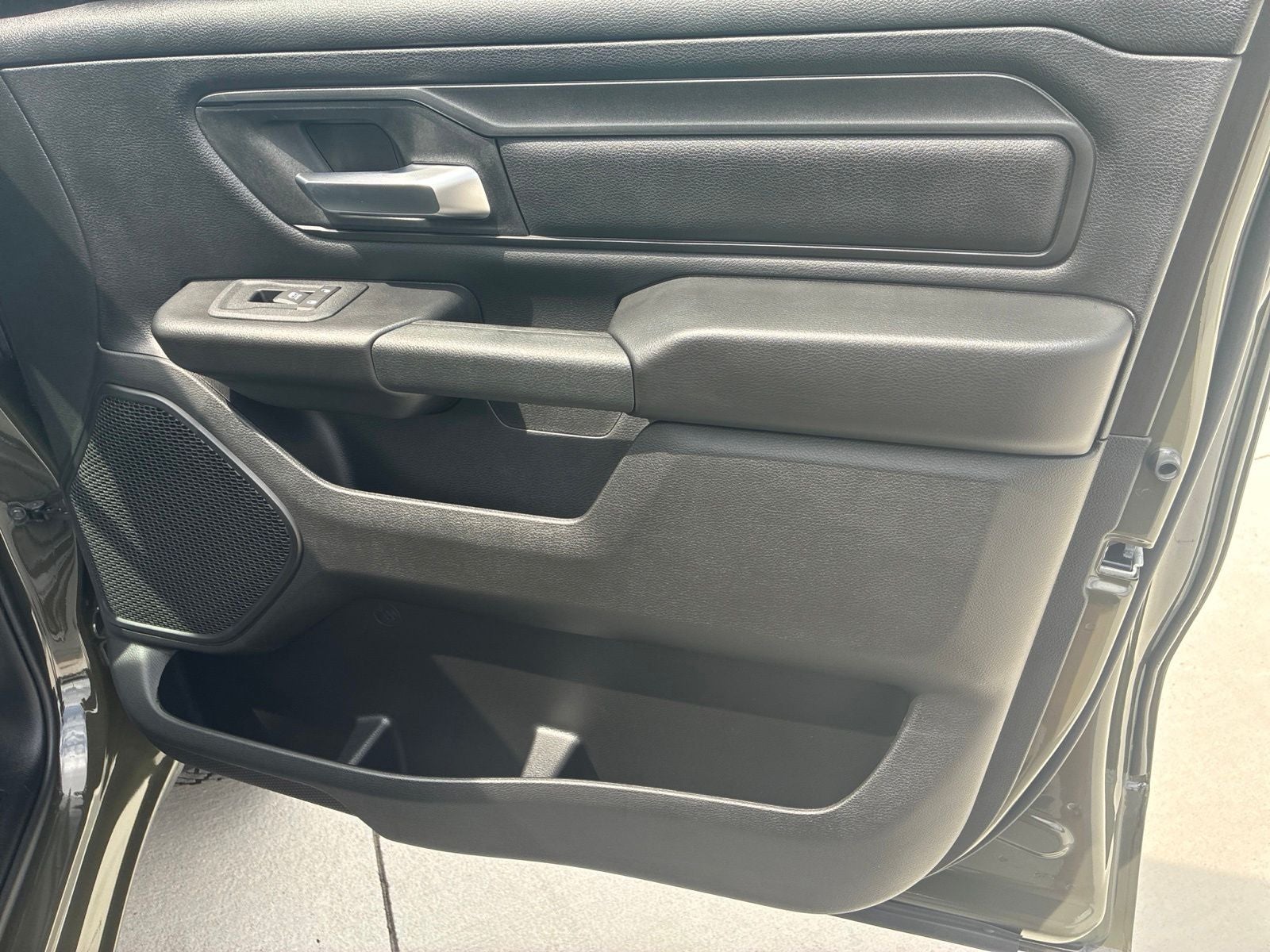2026 RAM 1500 RAM 1500 WARLOCK CREW CAB 4X4 5'7' BOX