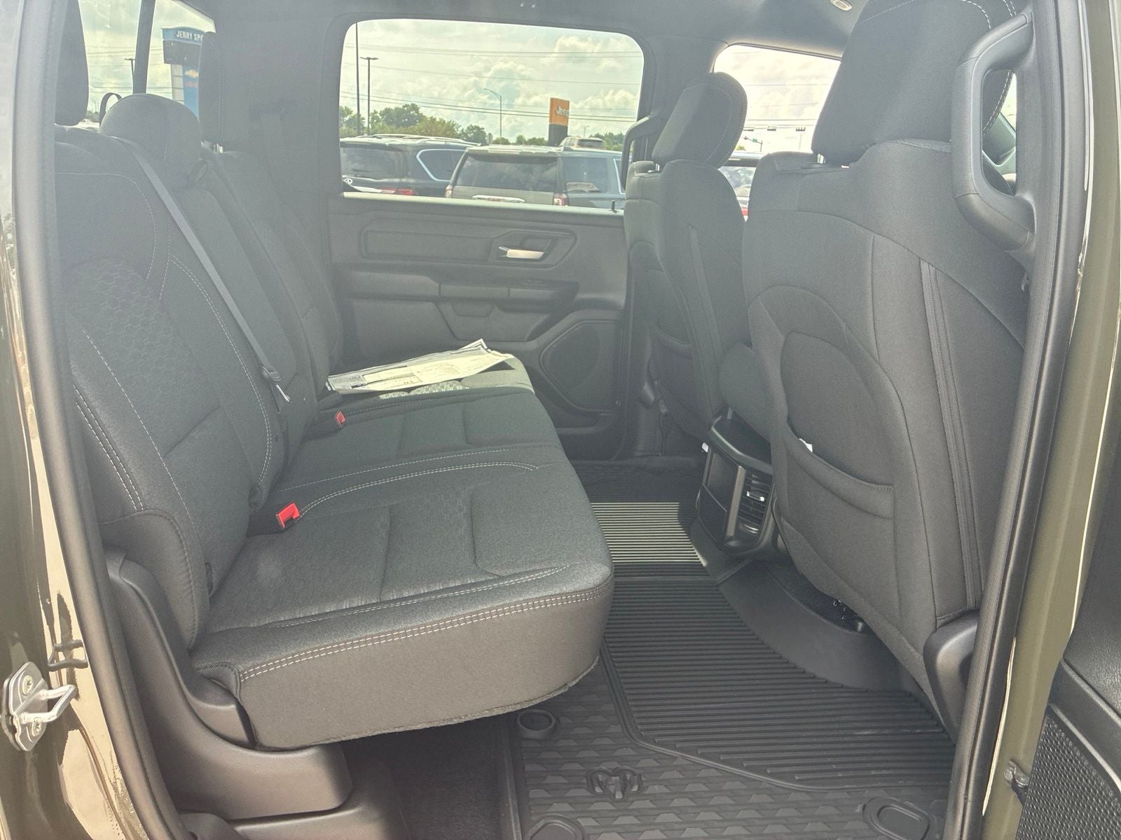 2026 RAM 1500 RAM 1500 WARLOCK CREW CAB 4X4 5'7' BOX