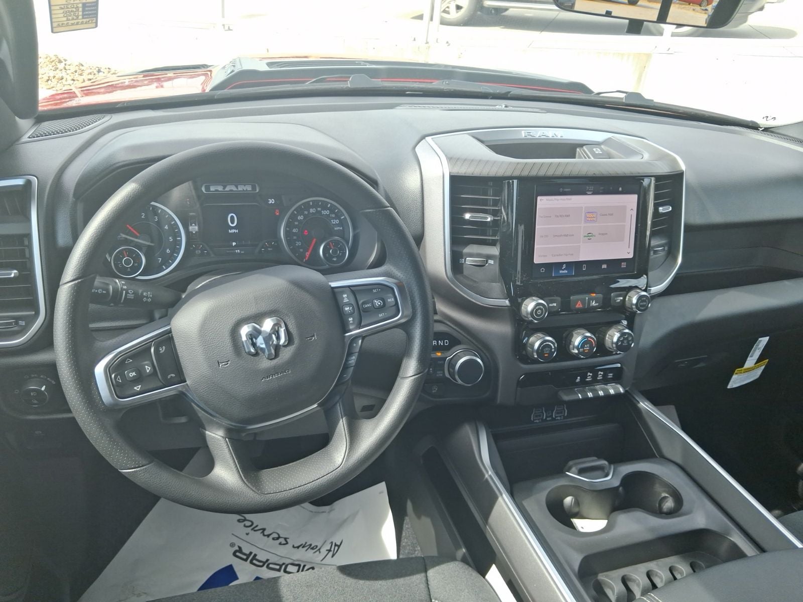2026 RAM 1500 RAM 1500 EXPRESS CREW CAB 4X4 5'7' BOX