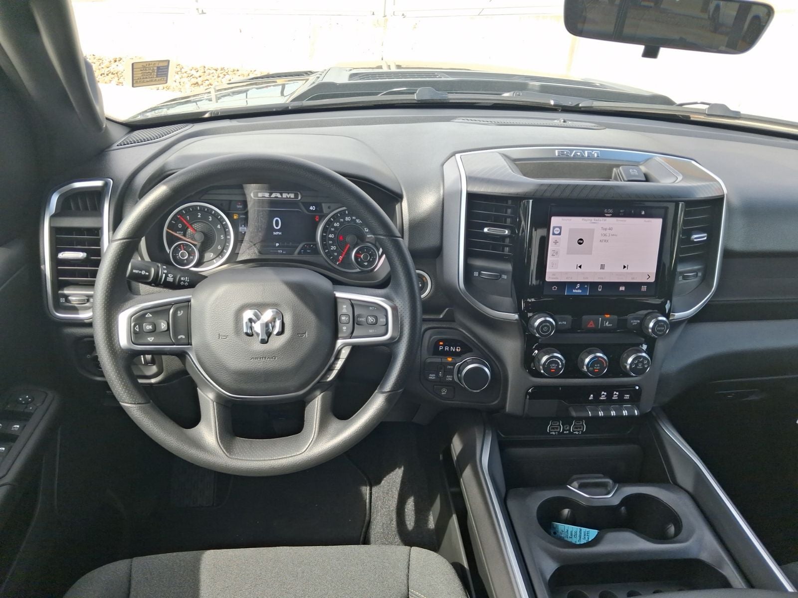 2026 RAM 1500 RAM 1500 EXPRESS CREW CAB 4X4 5'7' BOX