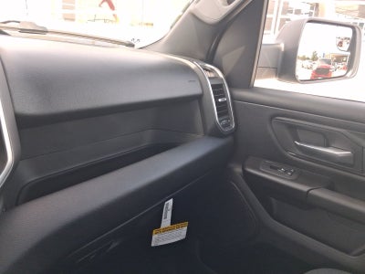 2026 RAM 1500 RAM 1500 EXPRESS CREW CAB 4X4 5'7' BOX