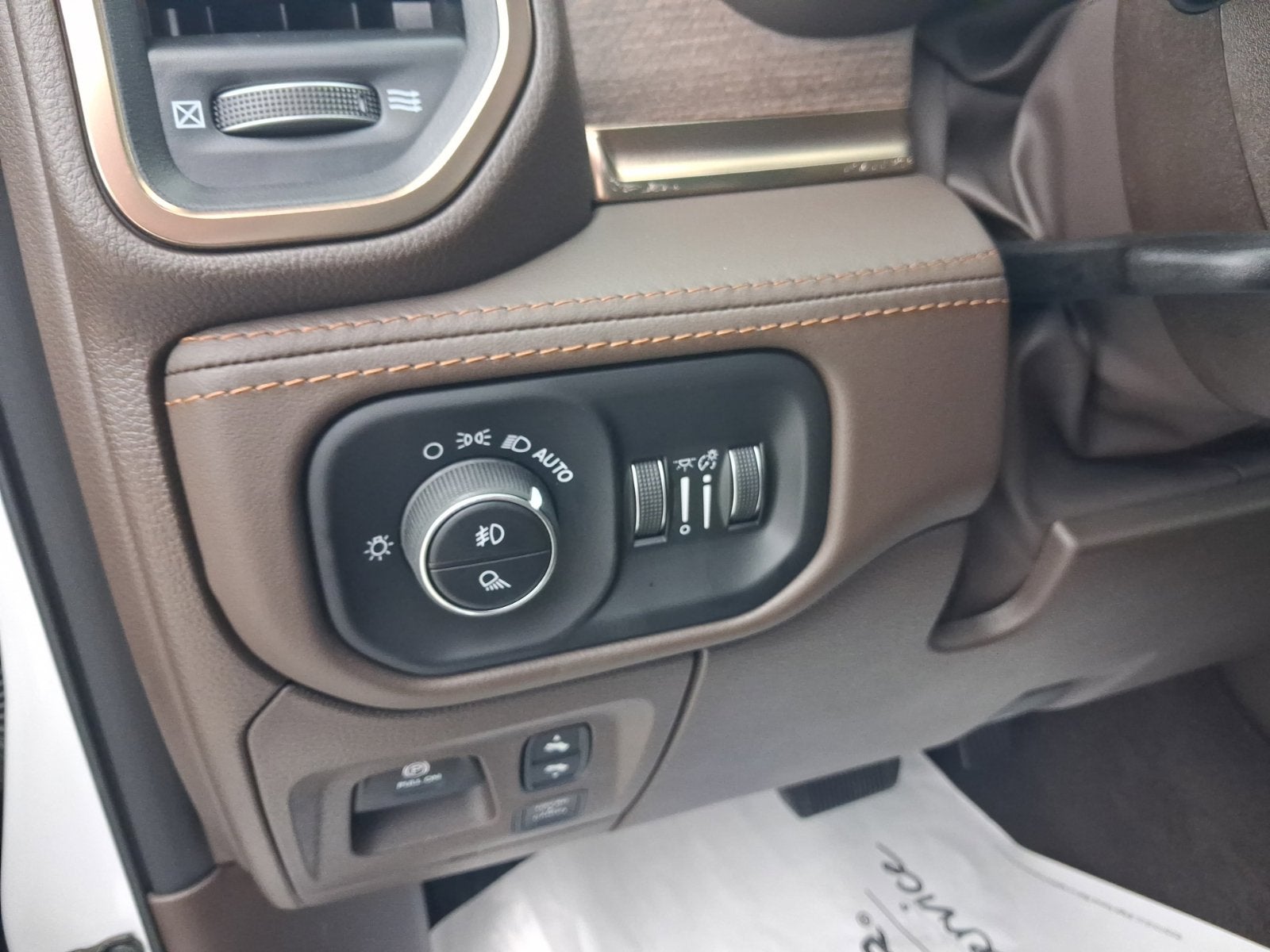 2027 RAM 1500 RAM 1500 LIMITED LONGHORN CREW CAB 4X4 5'7' BOX