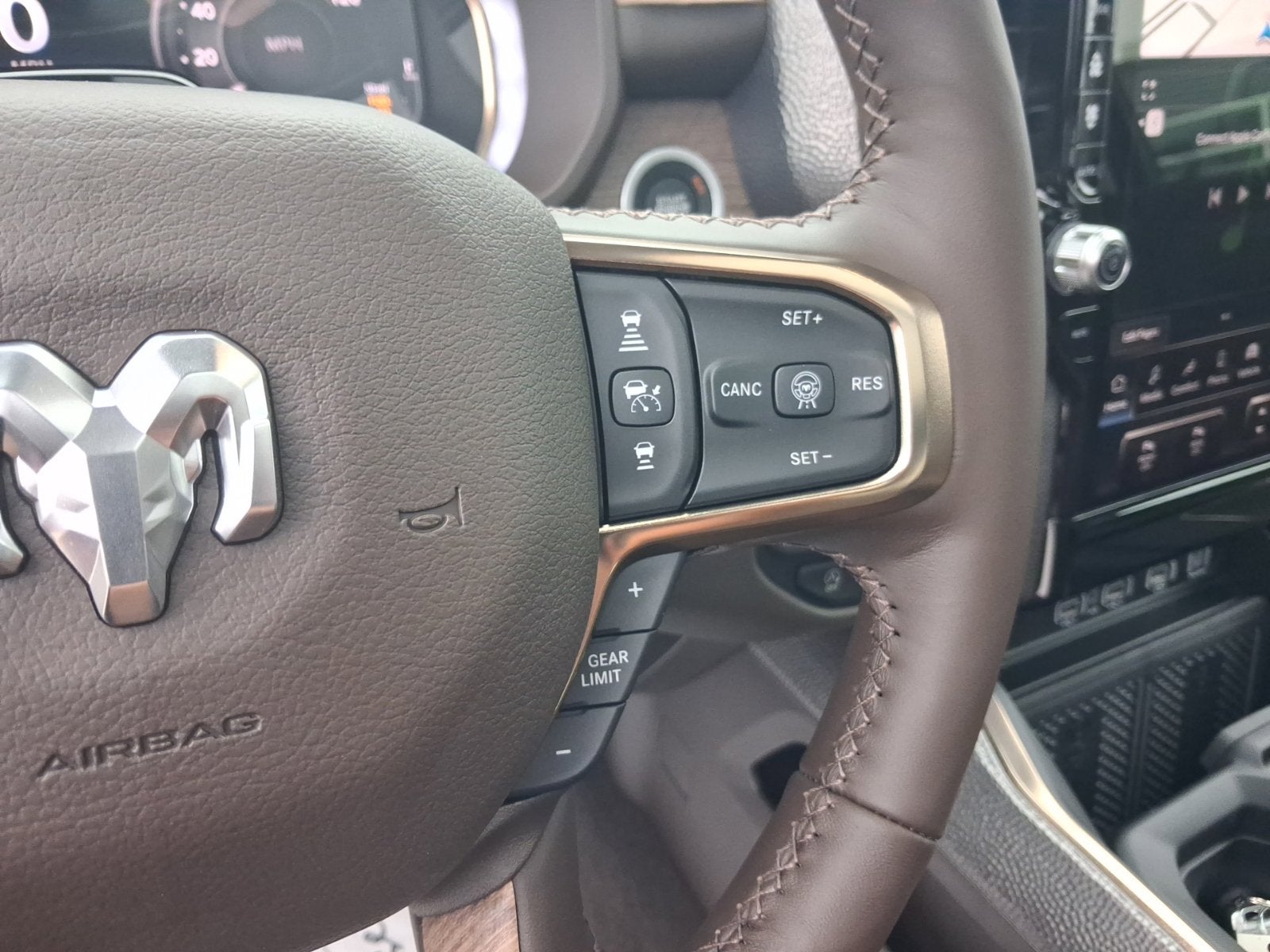 2027 RAM 1500 RAM 1500 LIMITED LONGHORN CREW CAB 4X4 5'7' BOX