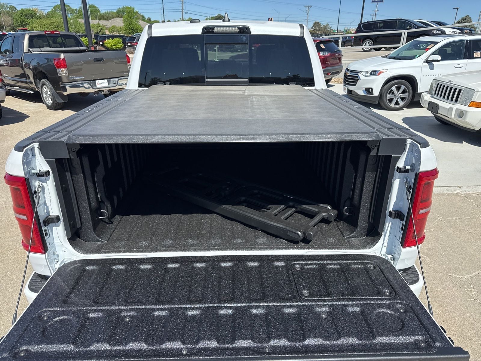 2026 RAM Ram 1500 RAM 1500 LIMITED CREW CAB 4X4 5'7' BOX