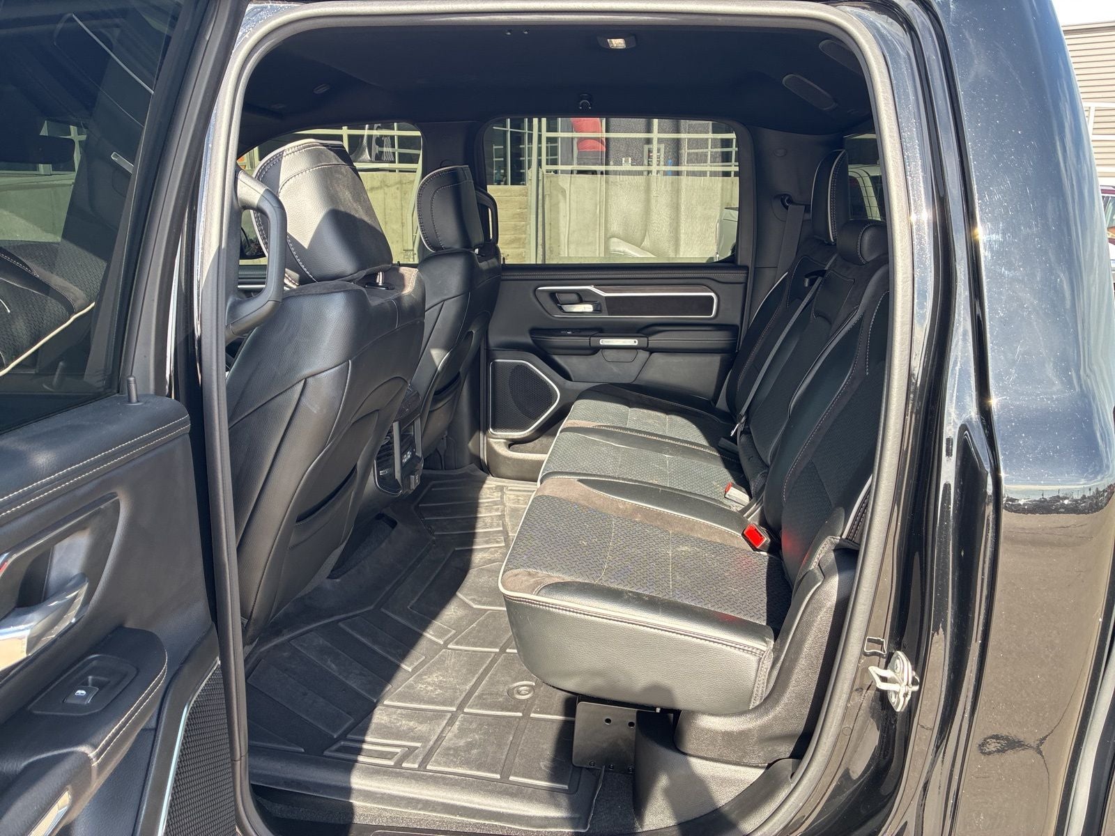 2025 RAM 1500 Laramie Crew Cab 4x4 5'7' Box