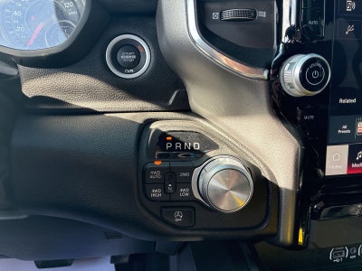 2025 RAM 1500 Laramie Crew Cab 4x4 5'7' Box